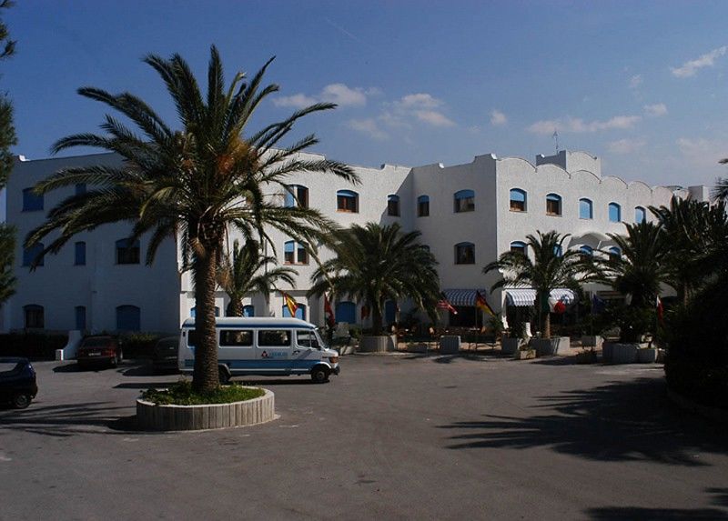Hotel Azzolini Villagrazia Di Carini Extérieur photo